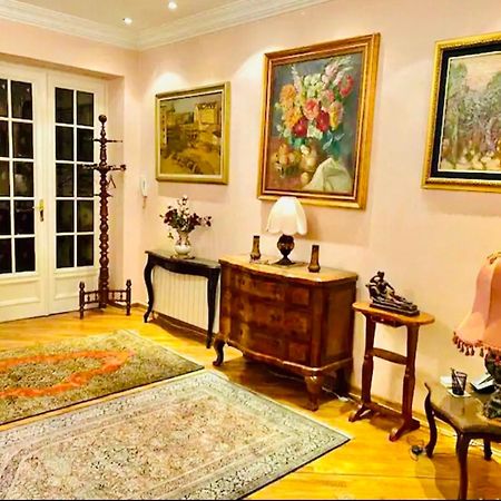 Michael'S Classy Apartment เบลเกรด ภายนอก รูปภาพ